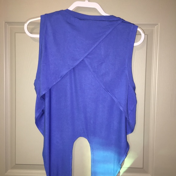 NWT Fabletics Marissa Tank - Picture 2 of 6